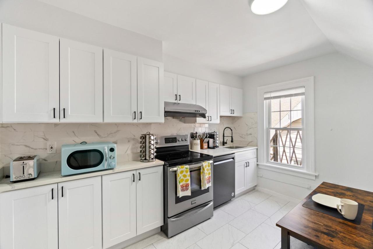 Апартаменти Cozy Gem In The Heart Of East Rock With Free Parking Near Yale And Dt Нью-Гейвен Екстер'єр фото