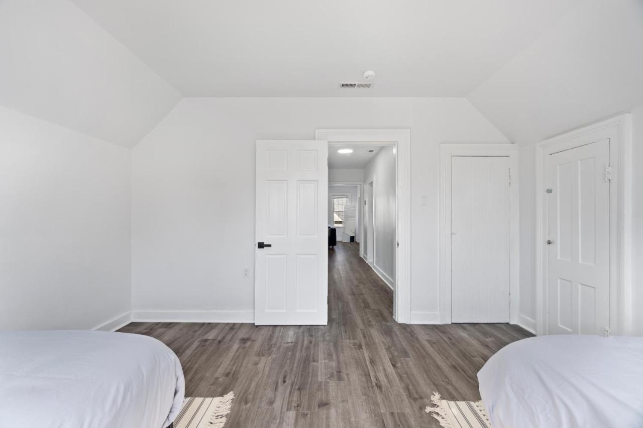 Апартаменти Cozy Gem In The Heart Of East Rock With Free Parking Near Yale And Dt Нью-Гейвен Екстер'єр фото